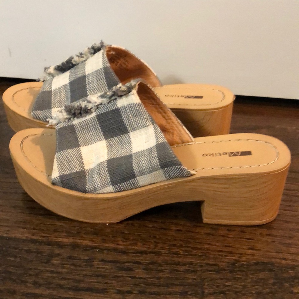 Perfect Fall Slide - image 2